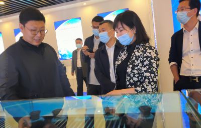 市政协副主席、市工商联主席唐世云到尊龙中国官方网站走访调研