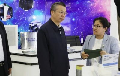 省人大常委会党组书记、副主任王永康莅临尊龙中国官方网站走访调研